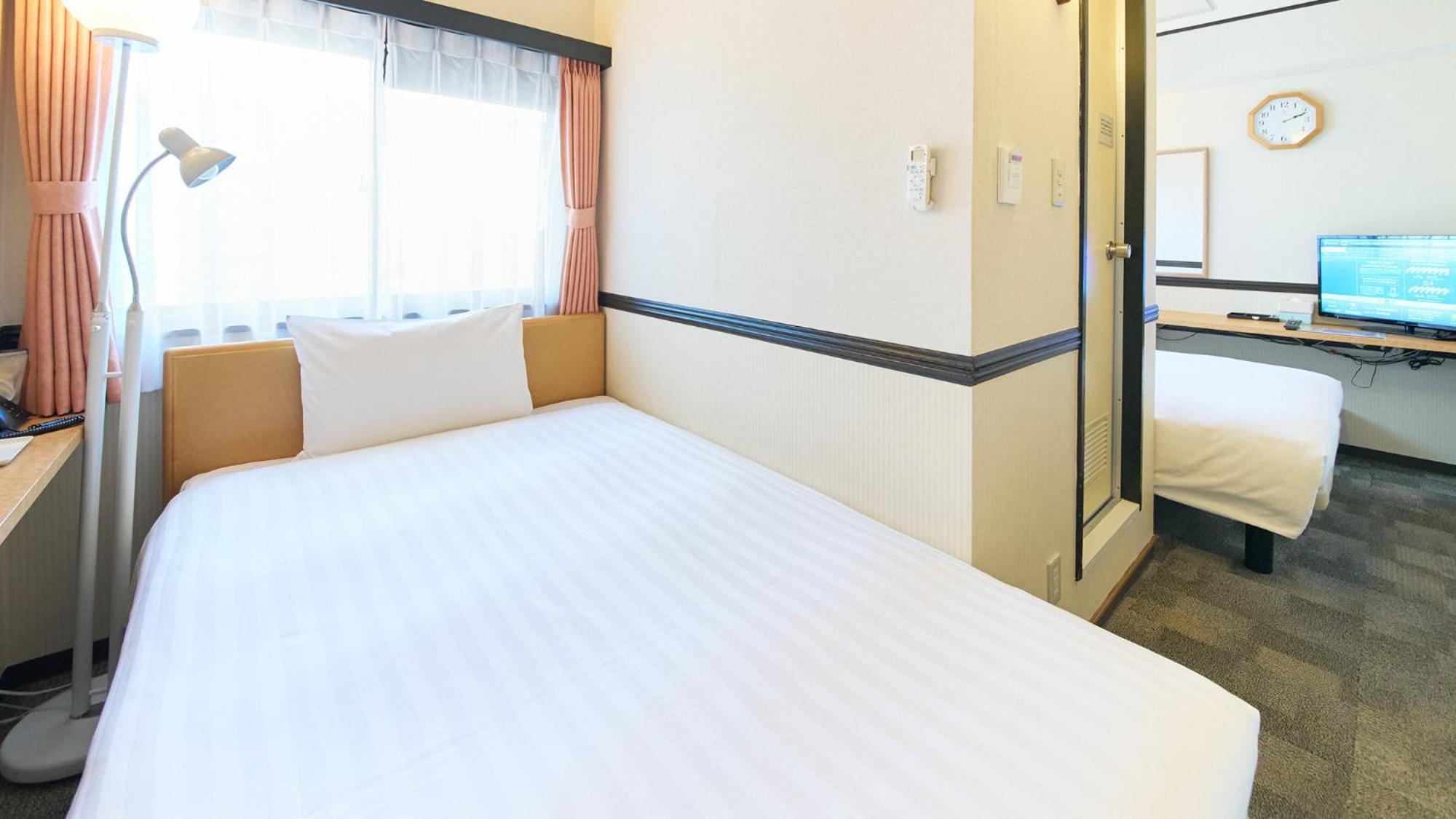 Toyoko Inn Nagoya-Eki Sakuradori-Guchi Honkan Oda fotoğraf