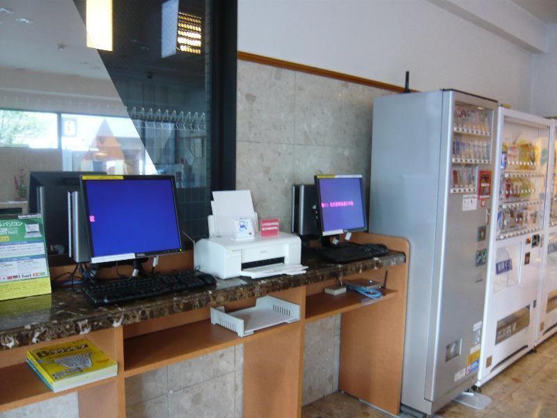Toyoko Inn Nagoya-Eki Sakuradori-Guchi Honkan Dış mekan fotoğraf